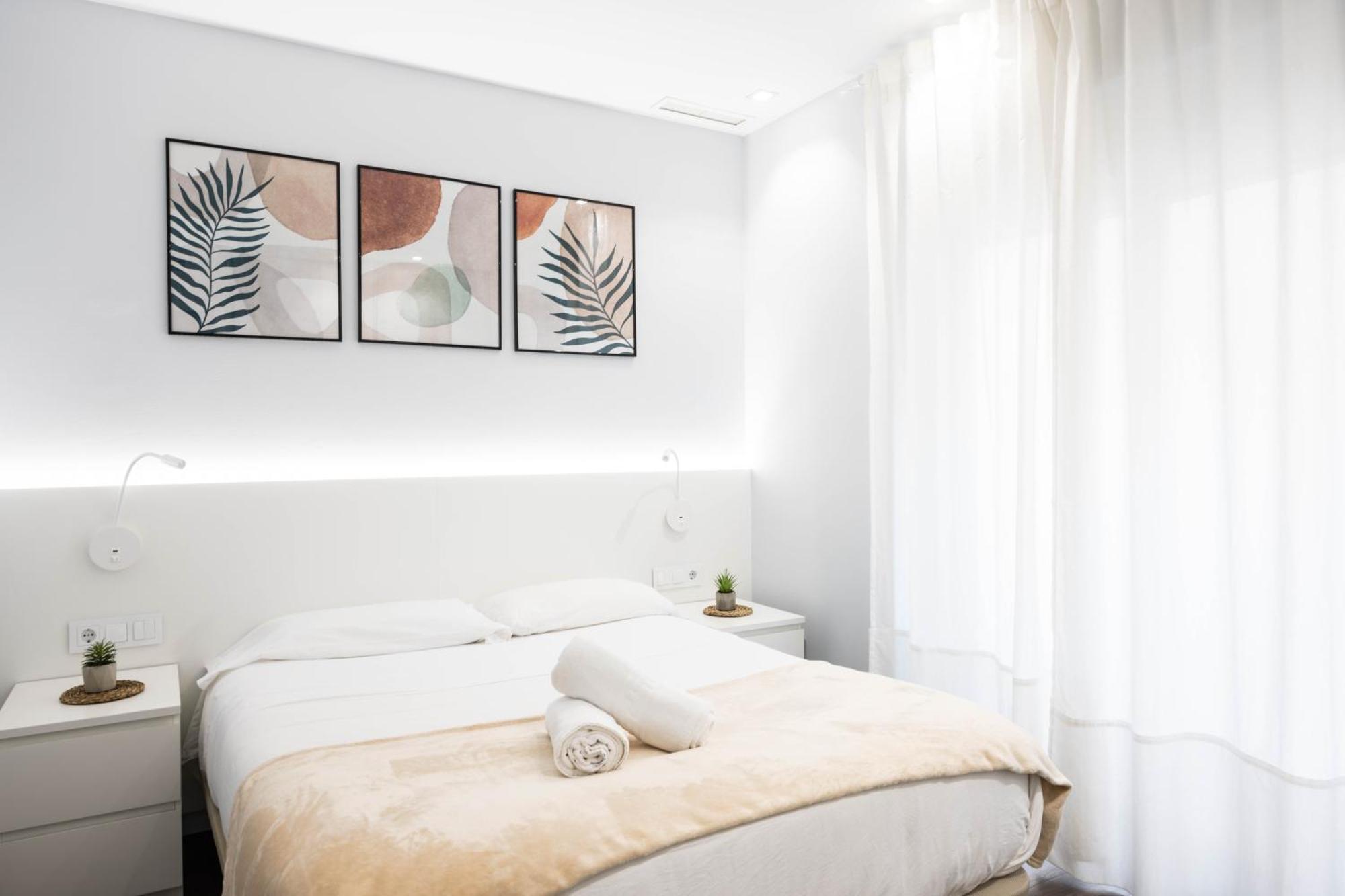Apartamentos Turisticos Metropolis By Cartagenaspain Eksteriør bilde