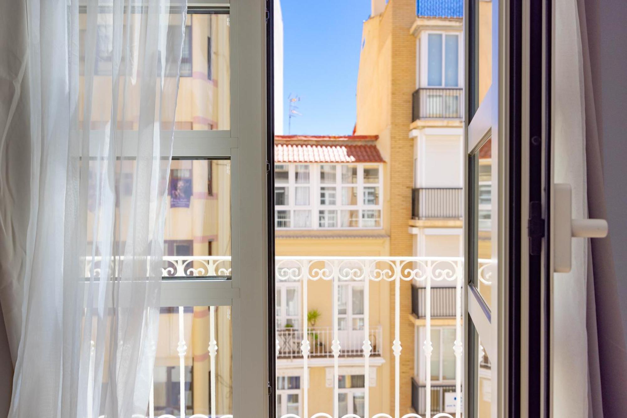 Apartamentos Turisticos Metropolis By Cartagenaspain Eksteriør bilde